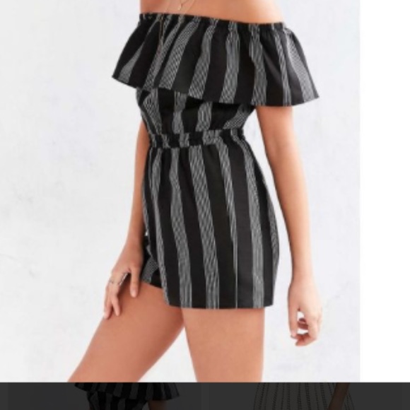 Lucca Coutoure Romper - Picture 2 of 2